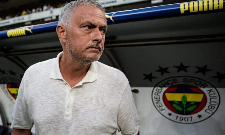 Mourinho Fenerbahce.jpg