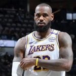 James makes history as Lakers down Spurs