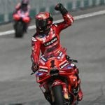 Bagnaia wins in Malaysia to take title race to final day